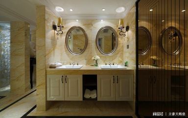 立豪天鵝堡西安全屋定制 實(shí)木衣柜別墅裝修案例賞析